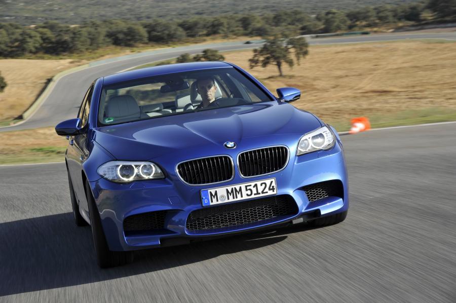  BMW M5 2011 года  (фото 161 из 344)